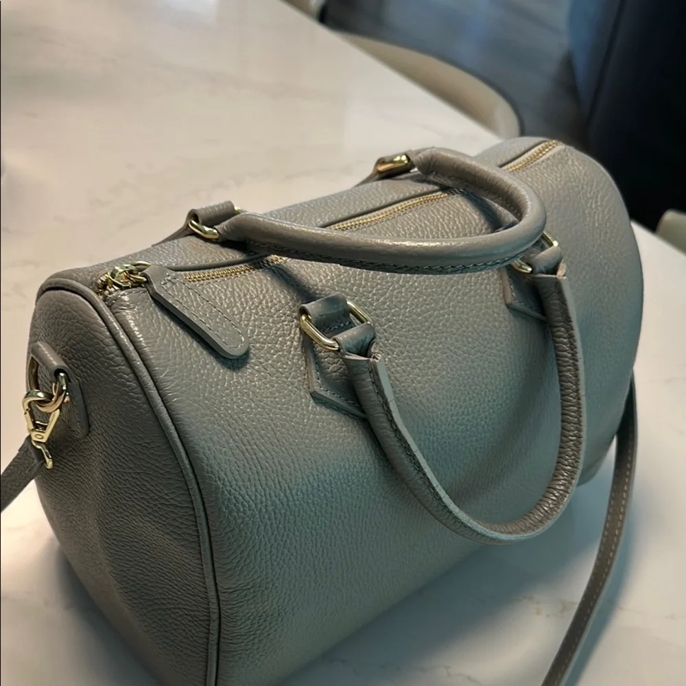 Borse  in Pelle this elegant
